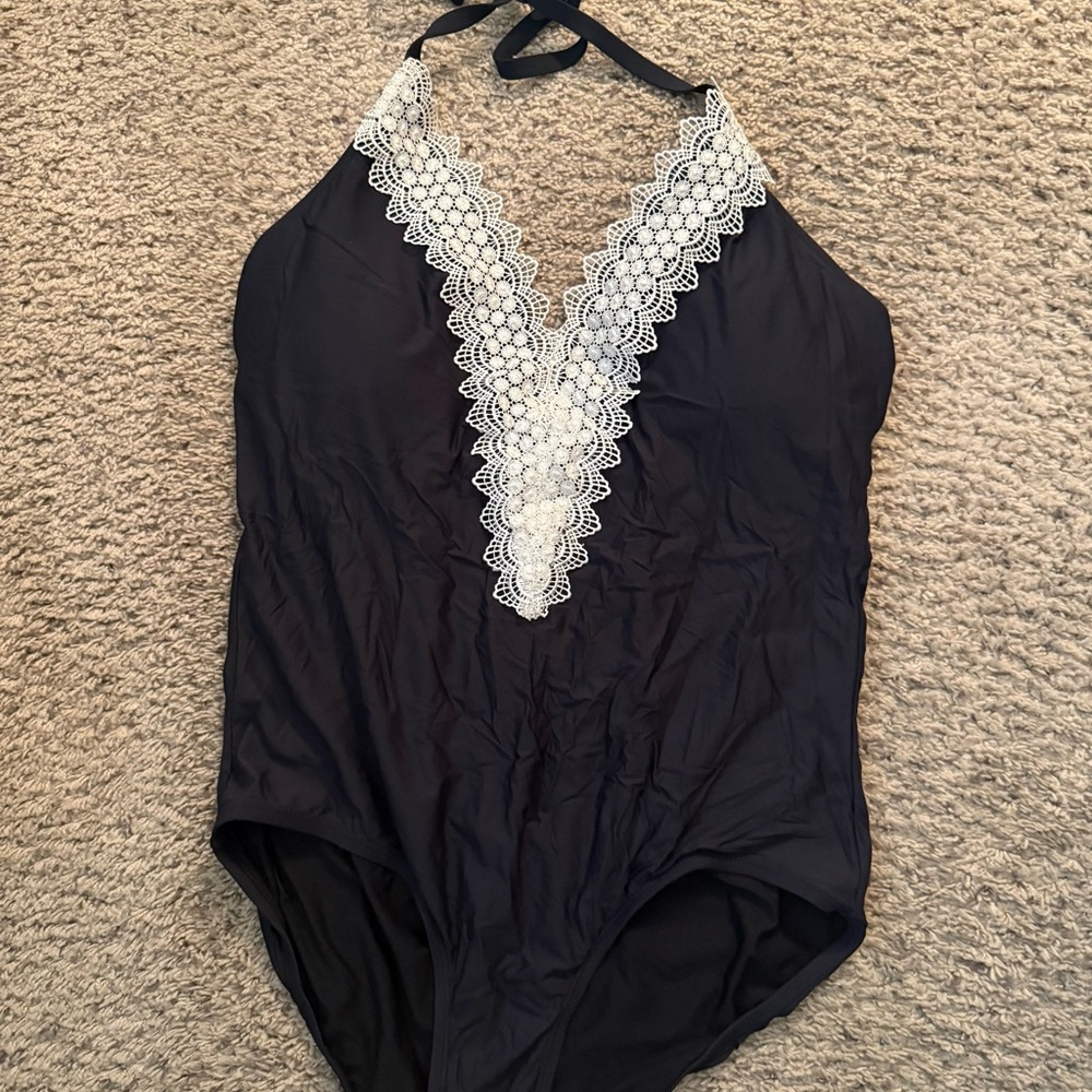 Women’s One-Piece Swimsuit